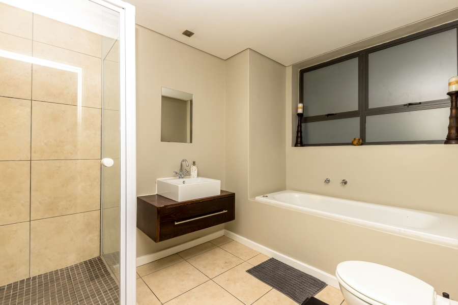 1 Bedroom Property for Sale in Cape Town City Centre Western Cape